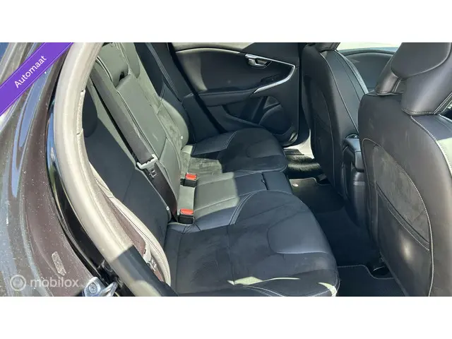 Volvo V40 1.5 T3 Polar+ Sport 2019 Benzine 21