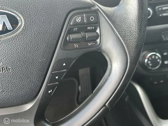 Kia cee'd 1.6 GDI ComfortLine |NAP | Airco 2015 Benzine 10