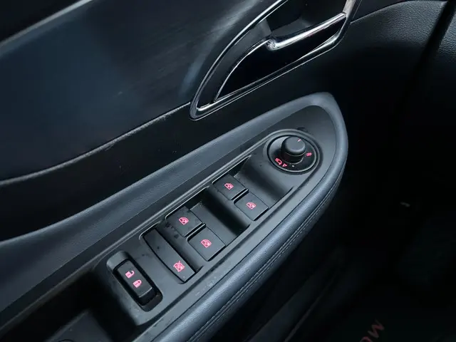 Opel Mokka 1.4 T Cosmo 2015 Benzine 16