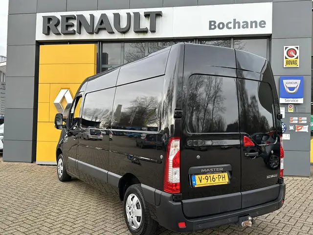 Renault Master T33 2.3 dCi 130 L2H2 2018 Diesel 11