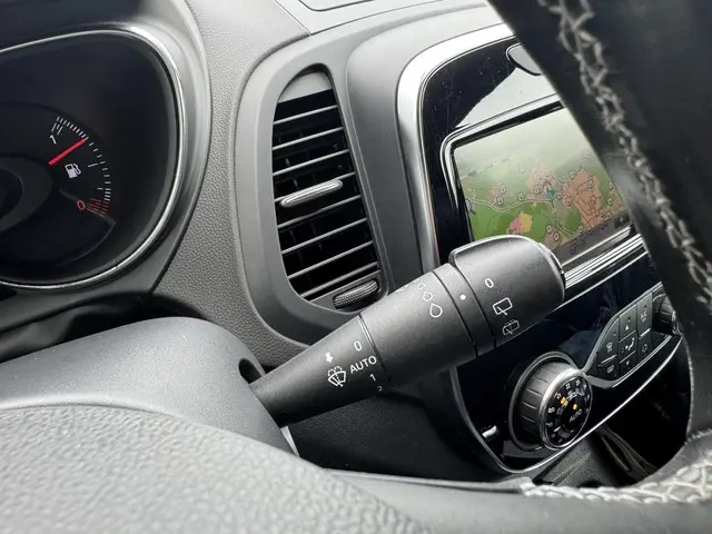 Renault Captur 1.2 TCe Bose 2018 Benzine 34