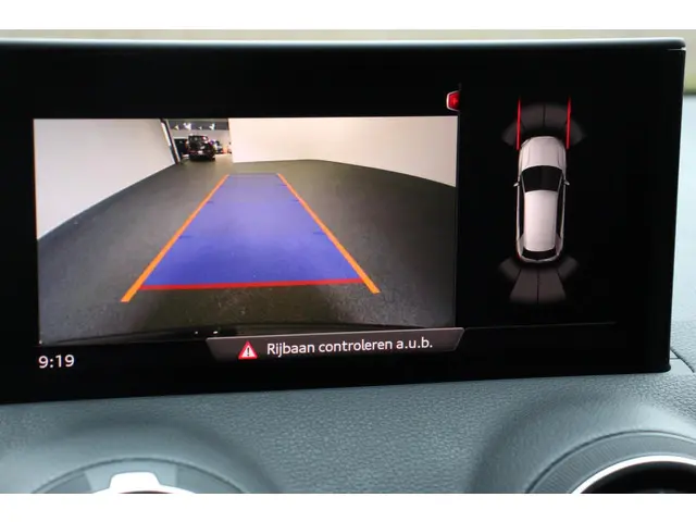 Audi Q2 35 TFSI 150pk S-tronic Prestige 2021 Benzine 3