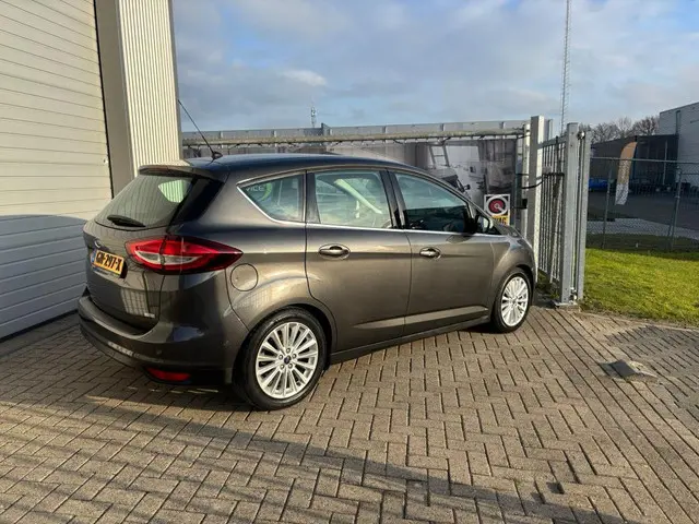 Ford C-MAX 1.0 Titanium 2015 Benzine 4