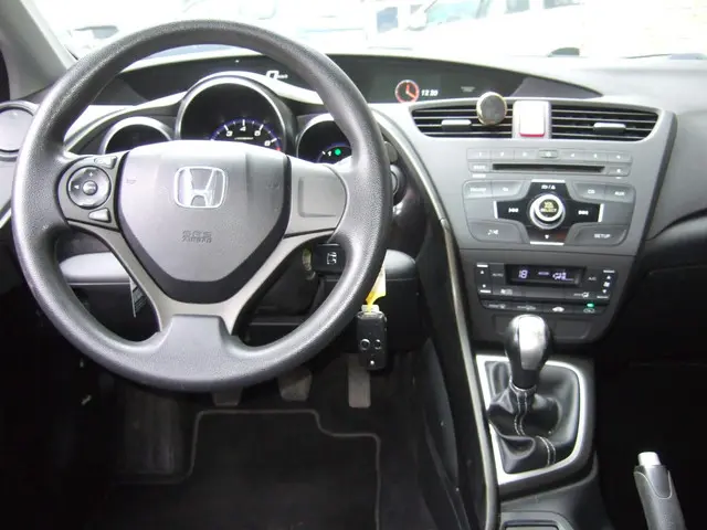 Honda Civic 1.4 Comfort - Trekhaak - 2013 Benzine 4