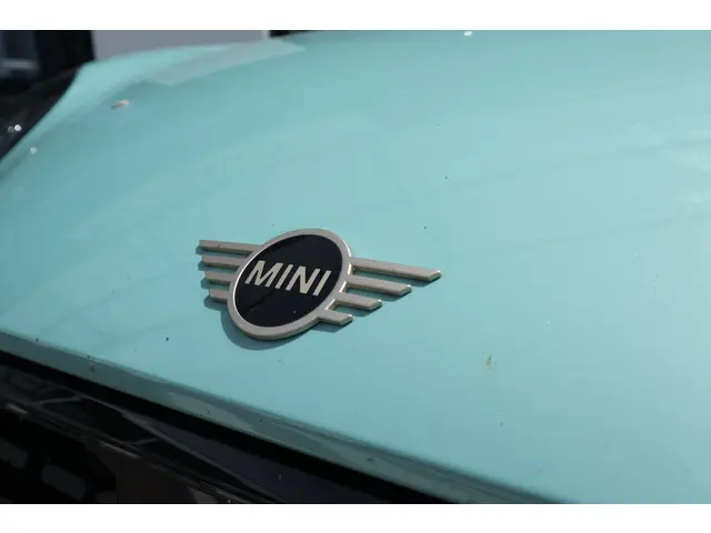 MINI 3-Deurs Cooper C 2024 Benzine 11