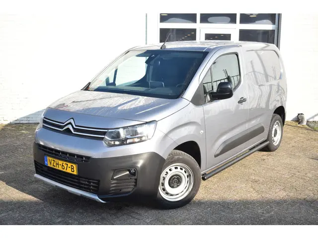 Citroën Berlingo BlueHDi 100 S&S L1 2023 Diesel 8