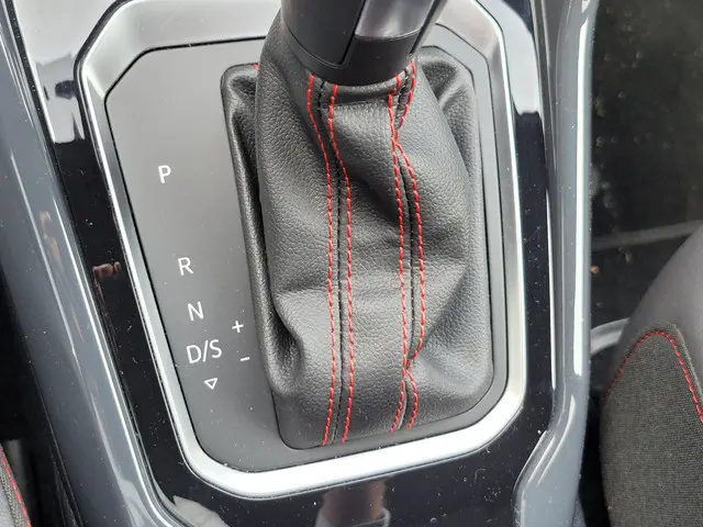 Volkswagen T-Roc 1.5 TSI Sport 2020 Benzine 21