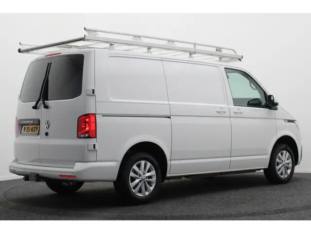 Volkswagen Transporter 2.0 TDI DSG L1H1 2022 Diesel 19