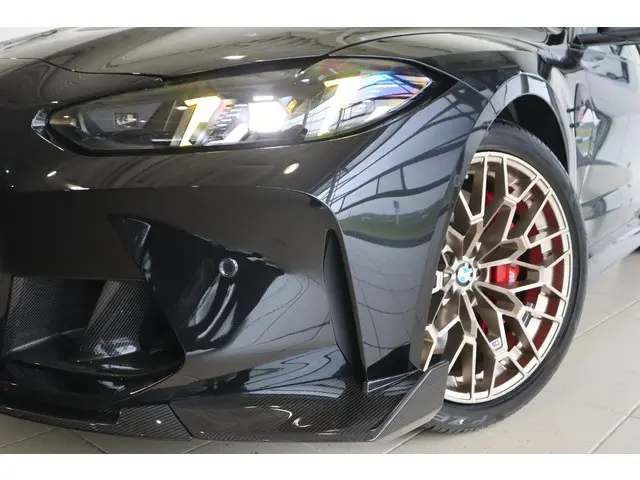 BMW M4 CS 2025 Benzine 49