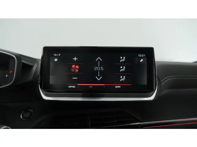Peugeot 2008 PureTech 130 GT 2022 Benzine 37
