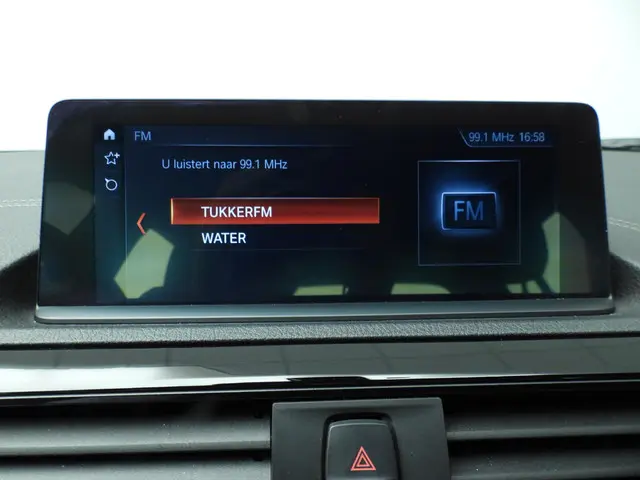 BMW 1 Serie 5-deurs 118i 2019 Benzine 29