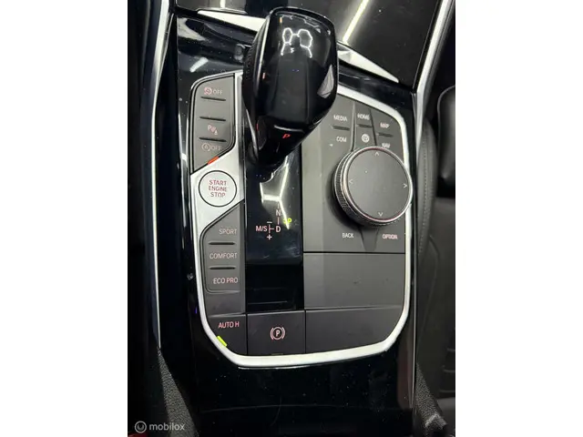 BMW 3 Serie 318i Executive Sport Edition 2020 Benzine 10