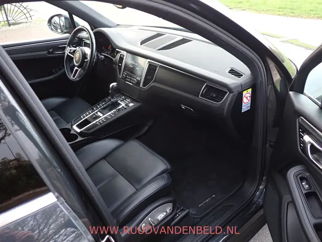 Porsche Macan 2.0 2017 Benzine 22