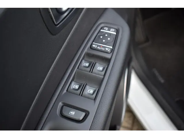 Renault Captur TCe 150 EDC Intens 2018 Benzine 26