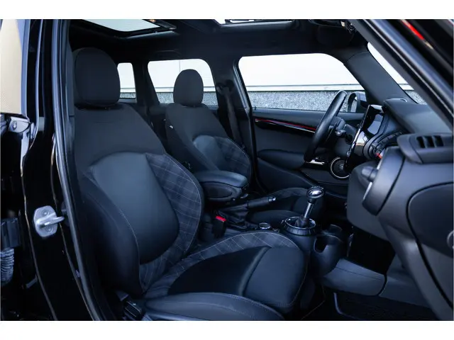 MINI Cooper S Mini Chili Serious Business 2015 Benzine 6