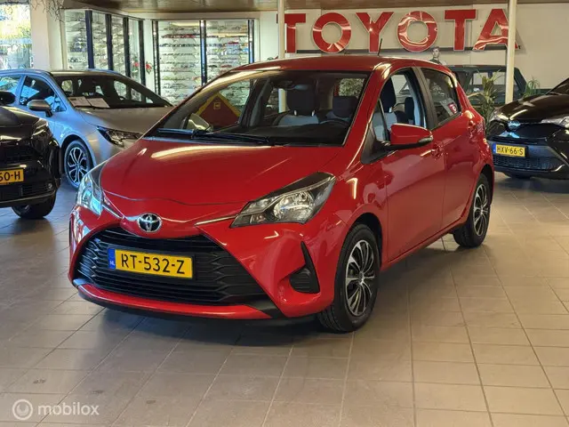 Toyota Yaris 2