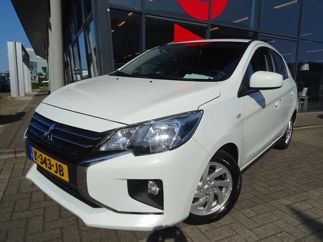 Mitsubishi Space Star 1.2 Active 2021 Benzine 2