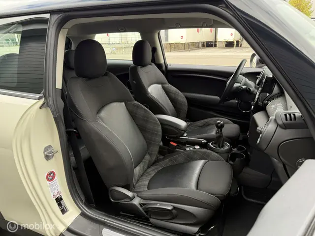 MINI Cooper Mini 1.5 Chili 2014 Benzine 5