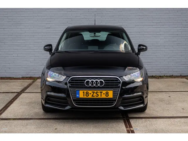 Audi A1 Sportback 1.2 TFSI Connect 2013 Benzine 23