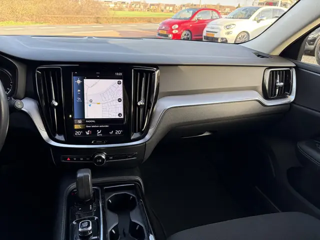 Volvo V60 2.0 B5 Inscription 2021 Hybride Benzine 26