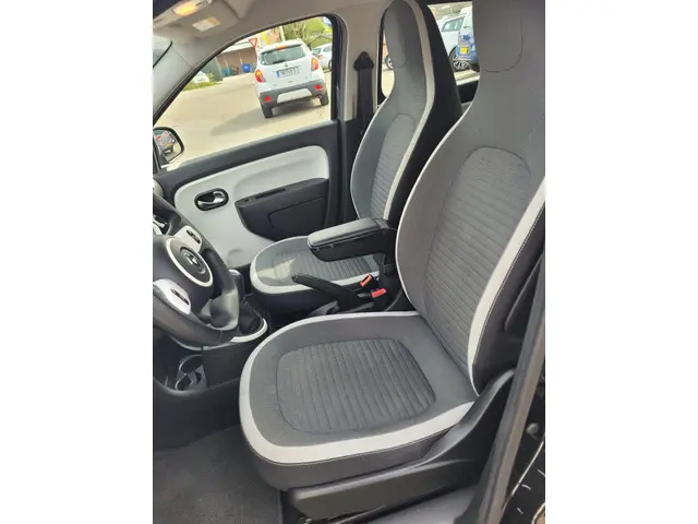 Renault Twingo 1.0 SCe Expression 2015 Benzine 16