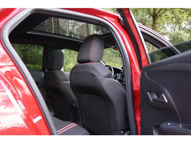 Opel Corsa 1.2 GS Line 2020 Benzine 17