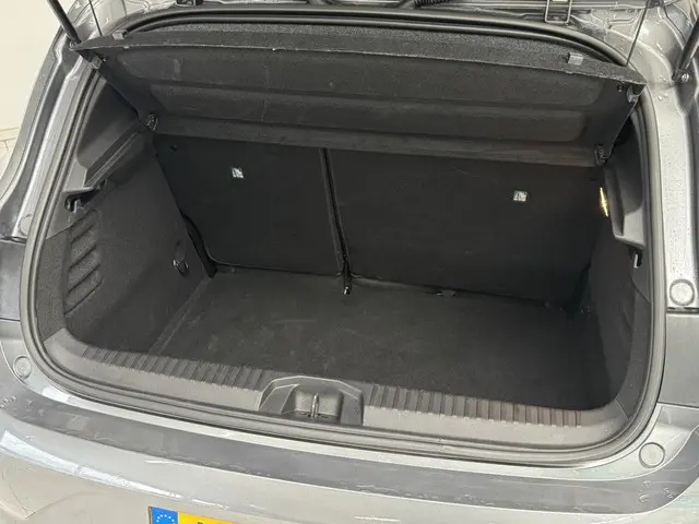 Renault Clio 1.0 TCe 90 GPF techno 2023 Benzine 6