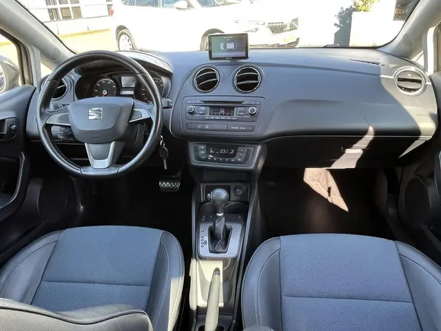 SEAT Ibiza 1.2 TSi Aut. I-Tech 2015 Benzine 14