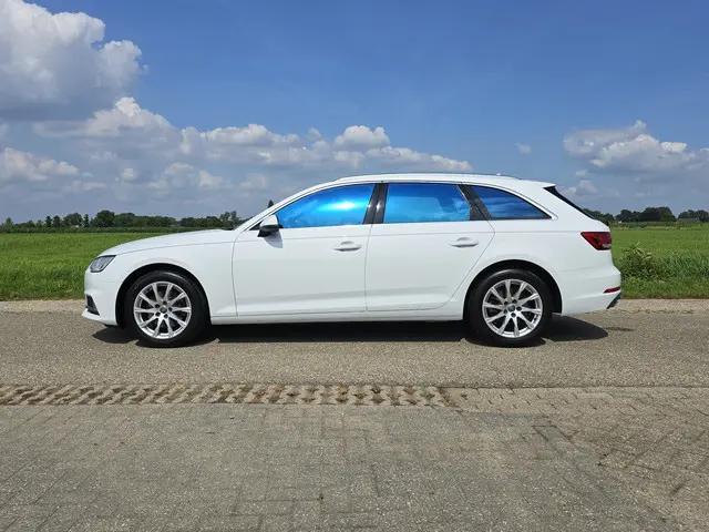 Audi A4 2