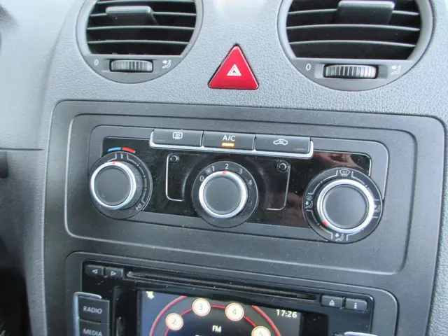 Volkswagen Caddy 1.6 TDI airco navigatie 2015 Diesel 8