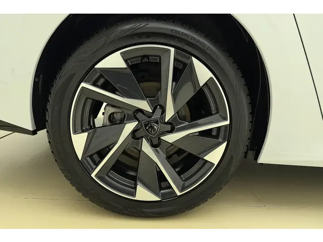 Peugeot 308 SW 1.2 PureTech Allure 2024 Benzine 13