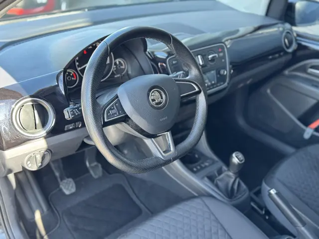 Škoda Citigo 1.0 60pk MPI Greentech Style 2019 Benzine 8
