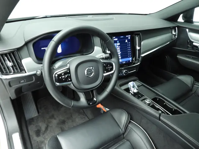 Volvo S90 2.0 B5 Ultimate Bright 2023 Benzine 14