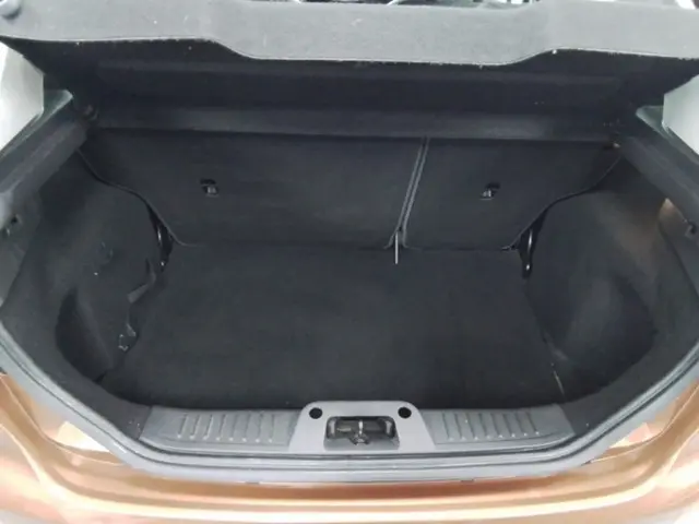 Ford Fiesta 1.0 Champion 2013 Benzine 13