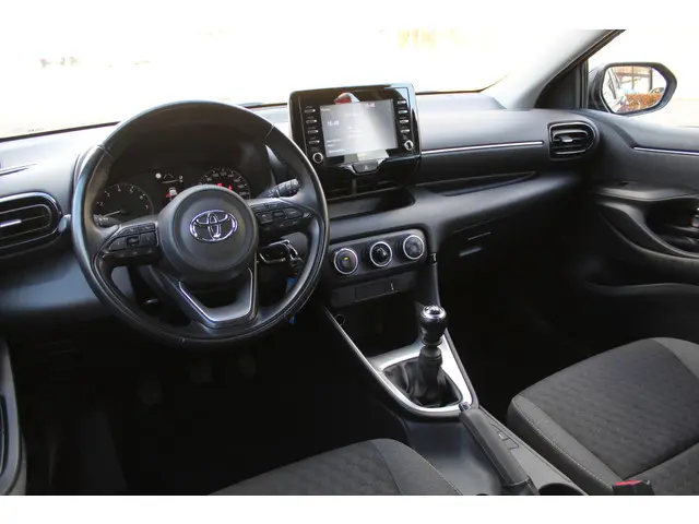 Toyota Yaris 1.5 VVT-i Active 2021 Benzine 3
