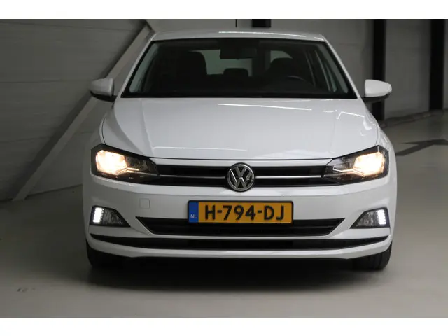 Volkswagen Polo 1.0 MPI Comfortline 2020 Benzine 6
