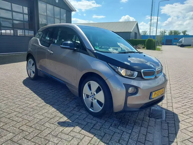 BMW i3 2