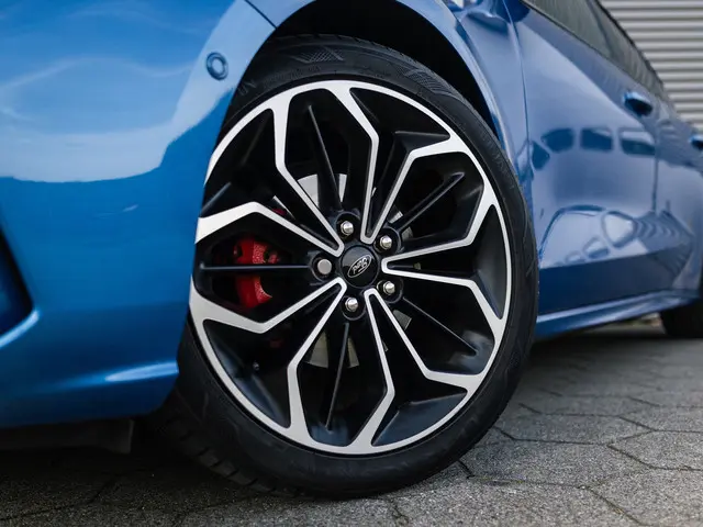 Ford Focus 1.0 EcoBoost ST Line Business 2019 Benzine 6