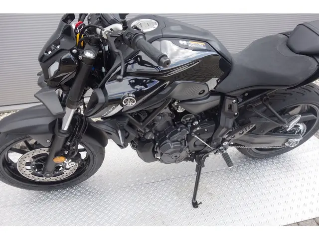 Yamaha MT 07 ABS 2021 Benzine 18
