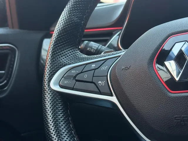 Renault Arkana 1.3 Hybrid 160 R.S. line 2023 Benzine 26