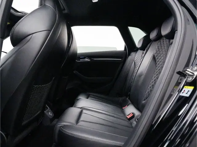 Audi RS3 Sportback 2.5 TFSI 550pk quattro 2019 Benzine 11