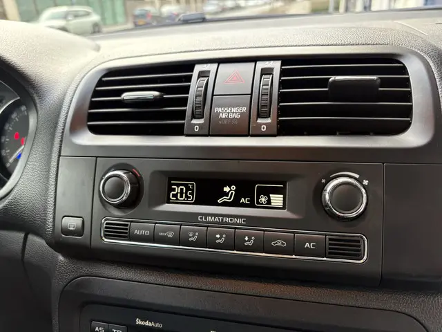 Škoda Fabia 1.2 TSI Fresh 2013 Benzine 12