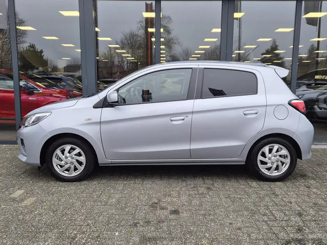 Mitsubishi Space Star 1.2 Intense 2022 Benzine 15