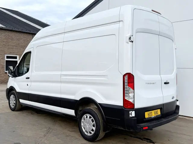 Ford Transit 2