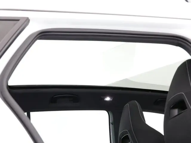 Škoda Kamiq 1.0 TSI 110pk DSG Monte Carlo 2021 Benzine 11