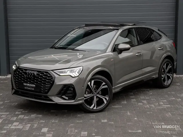 Audi Q3 Sportback 35 TFSI S-Line 2021 Benzine 32
