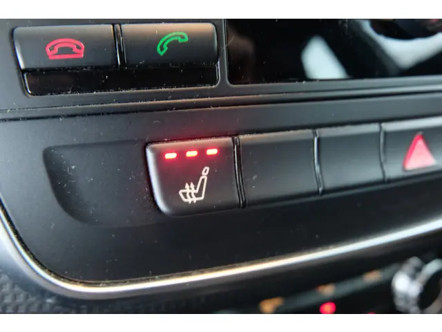 Mercedes-Benz A-Klasse 180 2013 Benzine 16