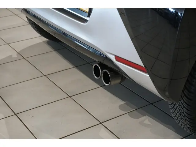 Toyota Aygo 1.0 VVT-i x-clusiv 2014 Benzine 14