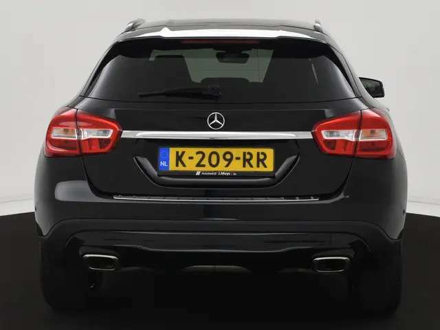 Mercedes-Benz GLA 180 Ambition AUTOM. 2016 Benzine 9