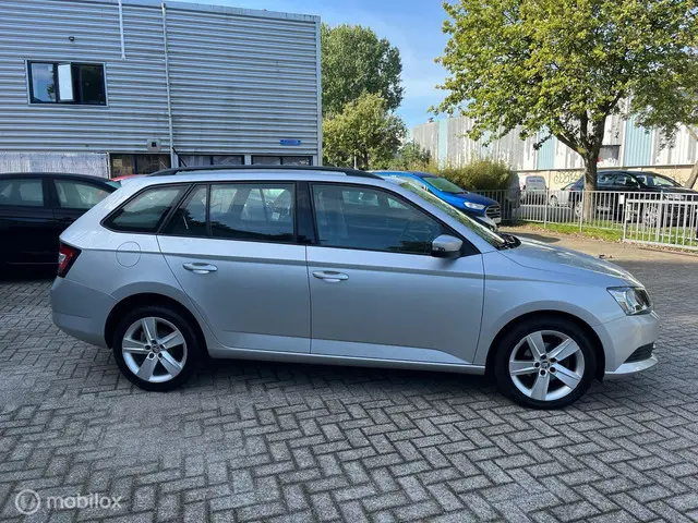 Škoda Fabia Combi 1.0 JOY 6/12 m garantie 2016 Benzine 5